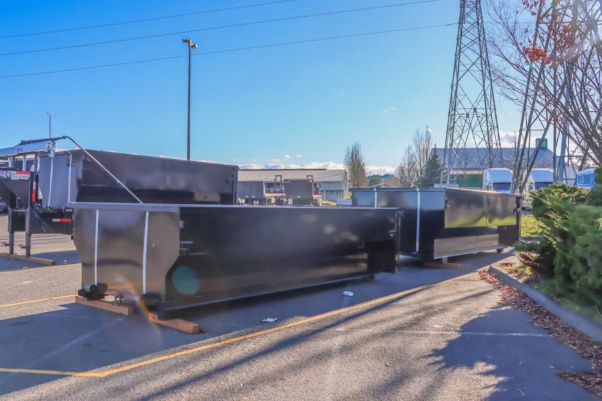 Professional dumpster rental and junk removal service in Wyandotte